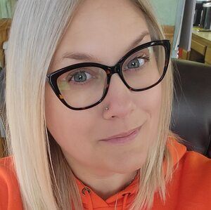 Meet your Posher, Kelly